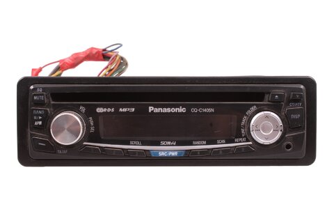 Autorádio s CD univerzální