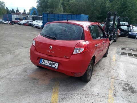 Renault Clio III 1.2 16V 55kW