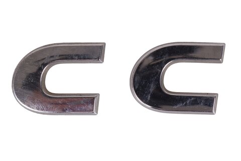 Nápis CC chrom 3C8853687D