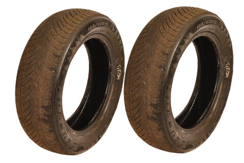 Sada dvou pneumatik - ZIMNÍ 185/60 R15 88T TRACMAX X-Privilo S130 (5,5 mm) rok 2024