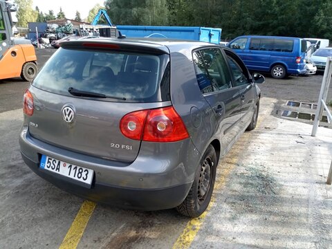 Volkswagen Golf V 2.0 110 kW