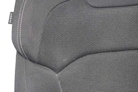 Sedadlo spolujezdce mechanické černé 8863J1