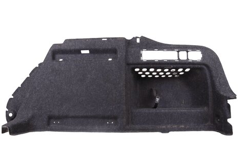 Panel zavazadlového prostoru pravý sedan 3V5867428AQ
