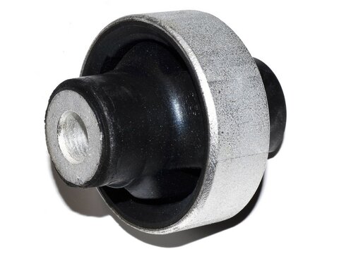 Uložení řídícího mechanismu přední náprava