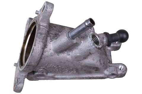Přípojné hrdlo škrtící klapky 04L128637A