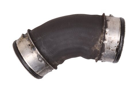Hadice plnícího vzduchu - intercooler 7H0145790D