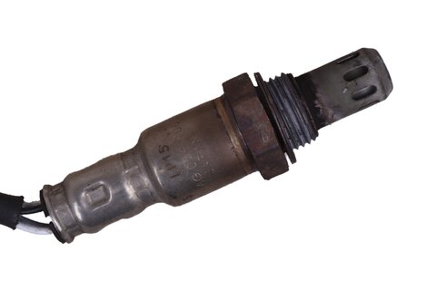 Lambda sonda před katalyzátorem 04E906262BB