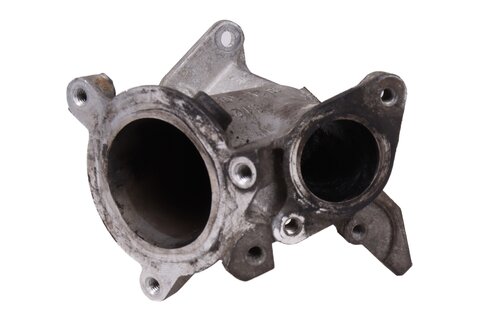 Příruba zpětného vedení spalin (EGR) KV6Q-9P484-BA