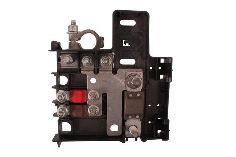 Kontakt akumulátoru s pojistkami 1363173080