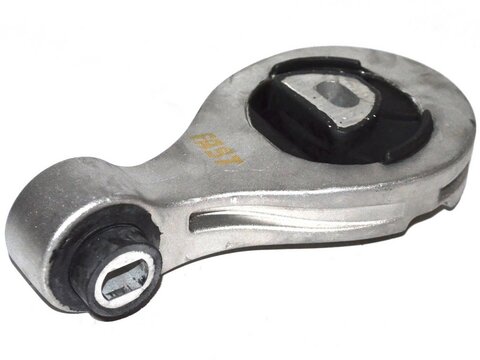 Zavěšení motoru zadní