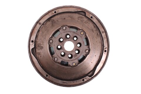 Setrvačník dvouhmotový