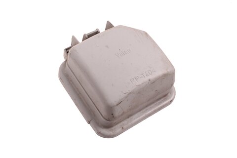 Krytka předního světlometu levá 105x93 mm