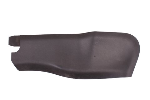 Spodní plast palubní desky centrální levý