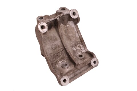 Držák kompresoru klimatizace