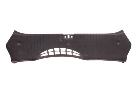 Kryt nákladové hrany zavazadlového prostoru