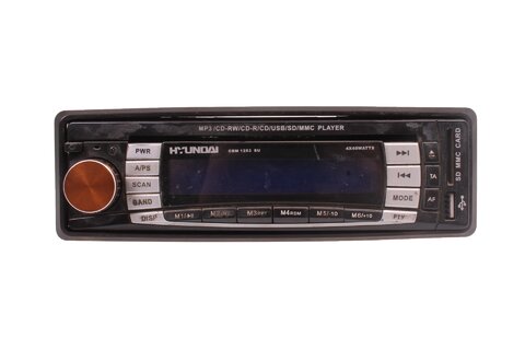 Autorádio s CD, SD, USB univerzální