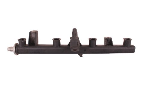 Vstřikovací lišta plast