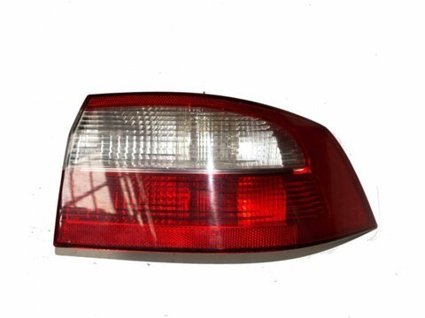Pravé zadní světlo vnější 5-ti dv.