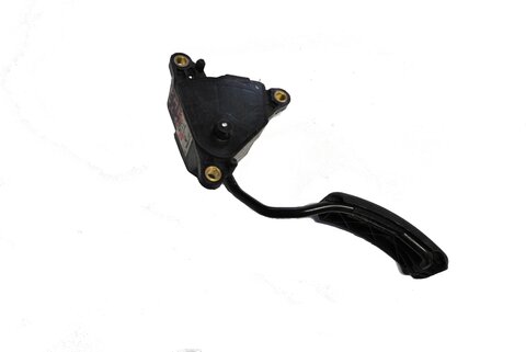 Elektronický pedál plynu