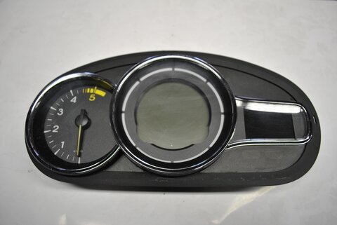 Přístrojový štít - digitální