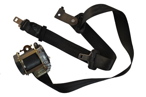 Levý zadní navíječ pásu s pyropatronou pro druhou řadu sedadel