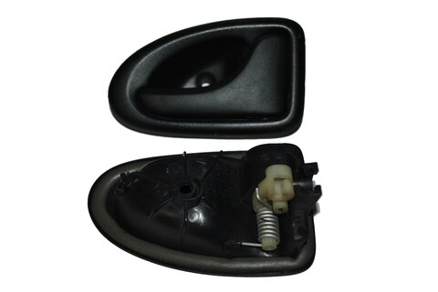 Pravá vnitřní klika přední / zadní ovládaná lankem