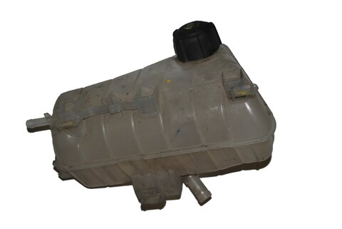 Vyrovnávací nádobka chladící kapaliny