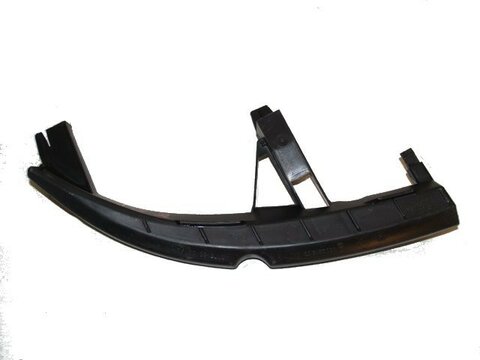 Pravý přední držák nárazníku -06