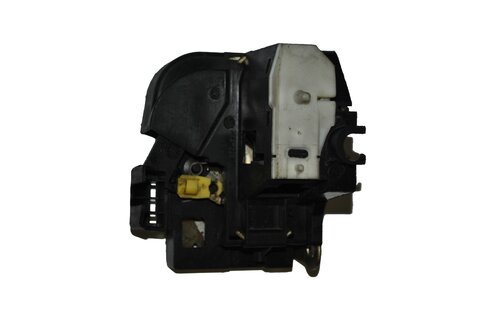 Pravý zámek předních dveří