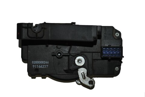 Levý zámek předních dveří (s centrálem)