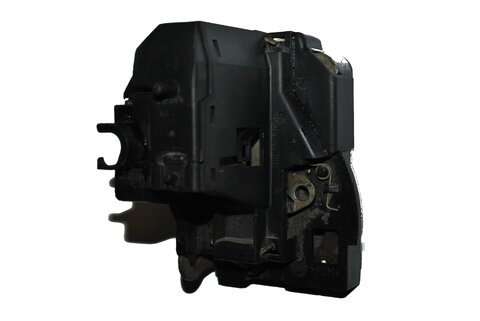 Levý zámek zadních dveří