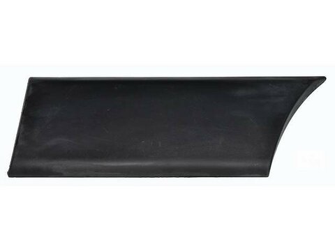 Levá boční lišta zd. blatníku - př. část, střední rozvor - krátký převis (bez pozičních světel)