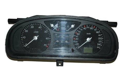 Přístrojový štít