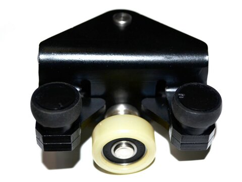 Jezdec spodního pantu bočních dveří