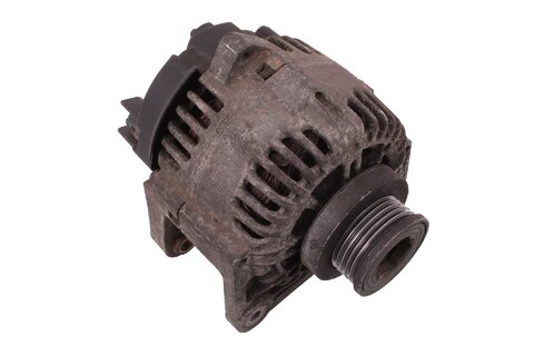 Alternátor (110A) pevná řemenice 8200667603