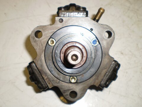 Vysokotlaké naftové čerpadlo orig.