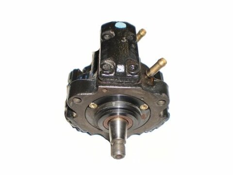 Vysokotlaké naftové čerpadlo orig.