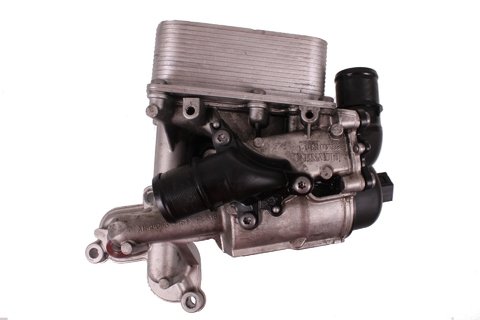 Obal olejového filtru s chladičem