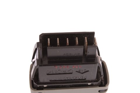 Tlačítko stahování okna světle šedé