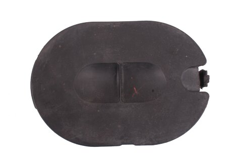 Pravá záslepka podběhu pro výměnu žárovky