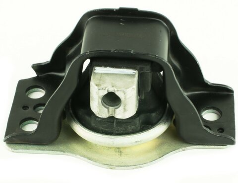 Pravé zavěšení motoru