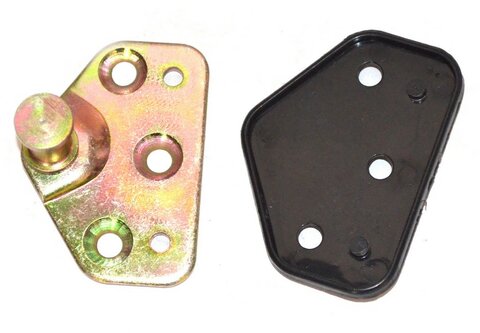 Pravý prostřední kolík zámku dveří