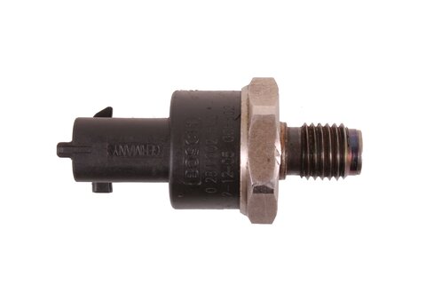 Snímač tlaku paliva