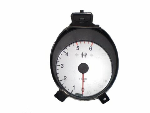 Přístrojový štít (otáčkoměr)