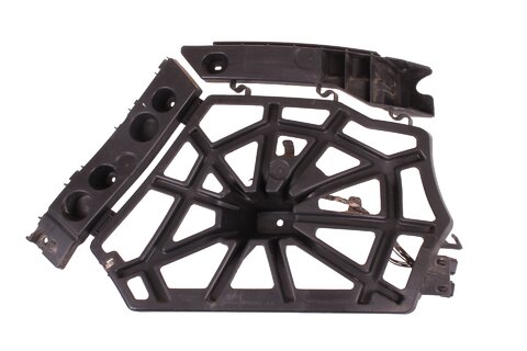 Levý držák zadního nárazníku Grand