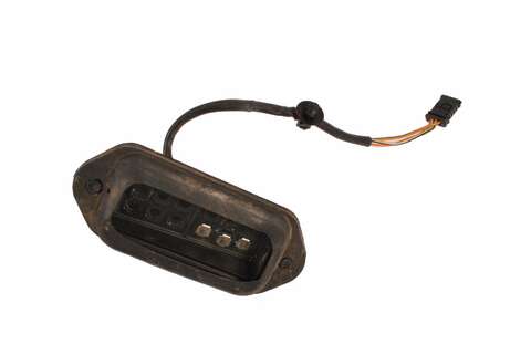 Kontakt posuvných dveří pravý (na sloupku) 3 kontakty