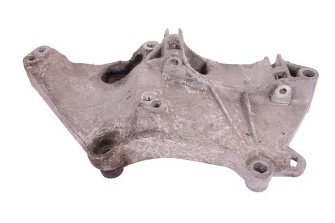 Držák příslušenství motoru