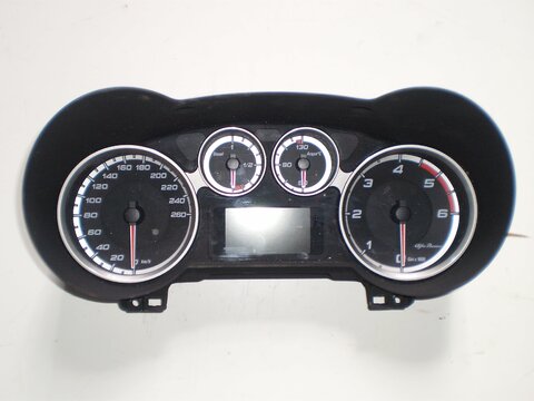 Přístrojový štít