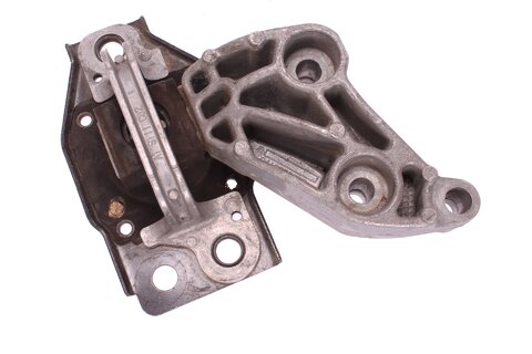 Silentblok zavěšení motoru