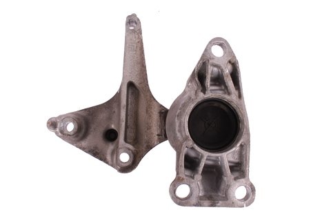 Silentblok zavěšení motoru